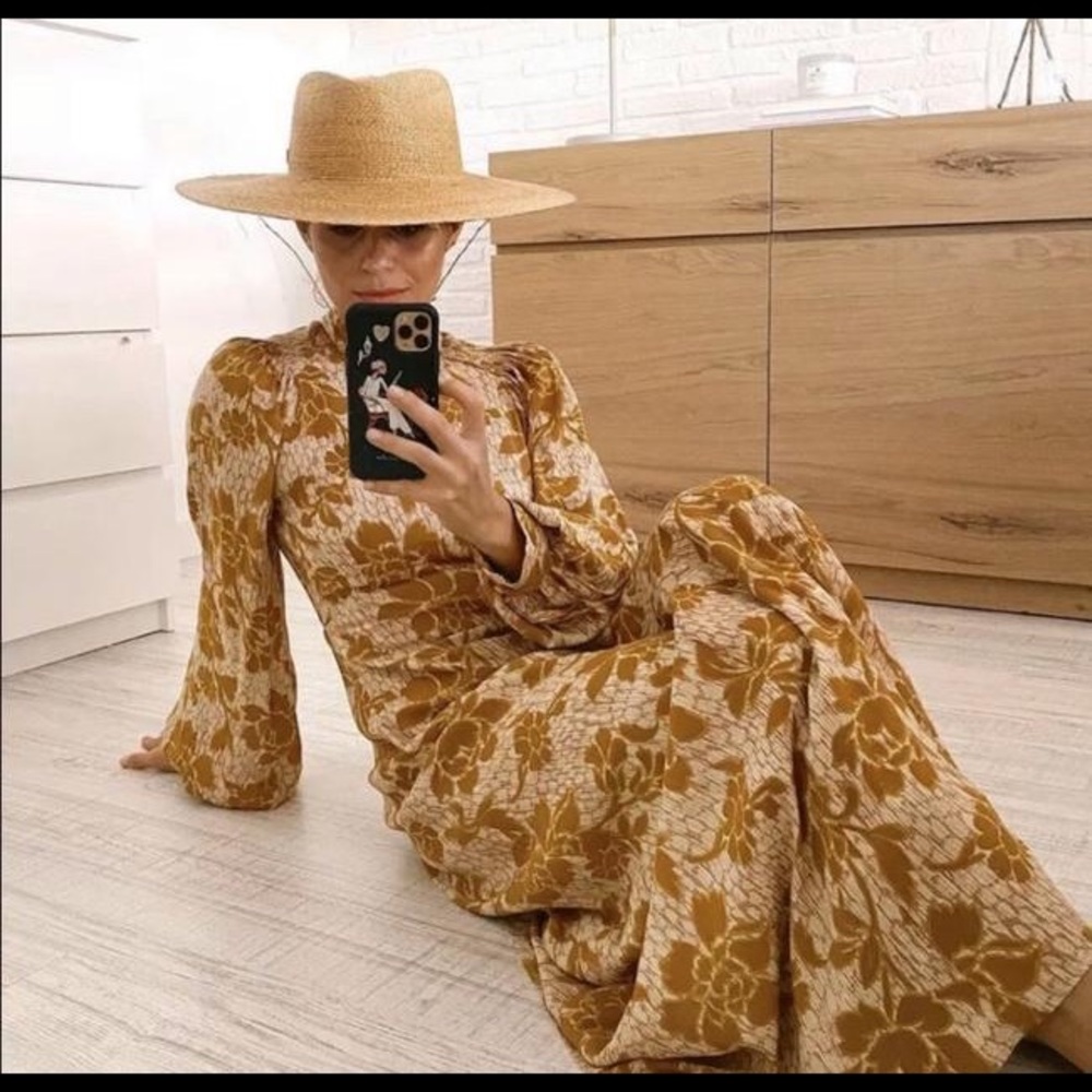 Zara Bloggers Favorite Floral Print Long Sleeve Midi Dress NWT